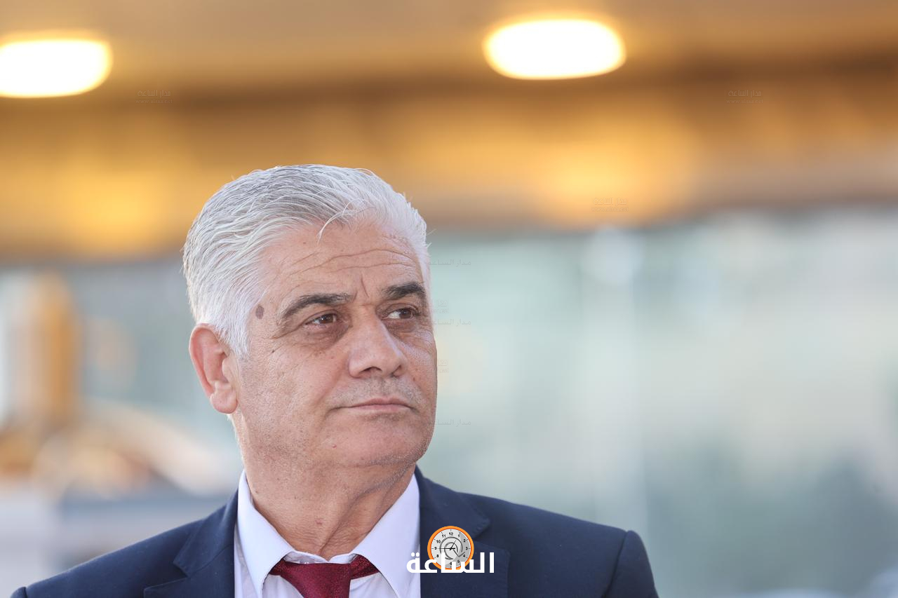 Madar Al-Saa Images 0.9611059808875411
