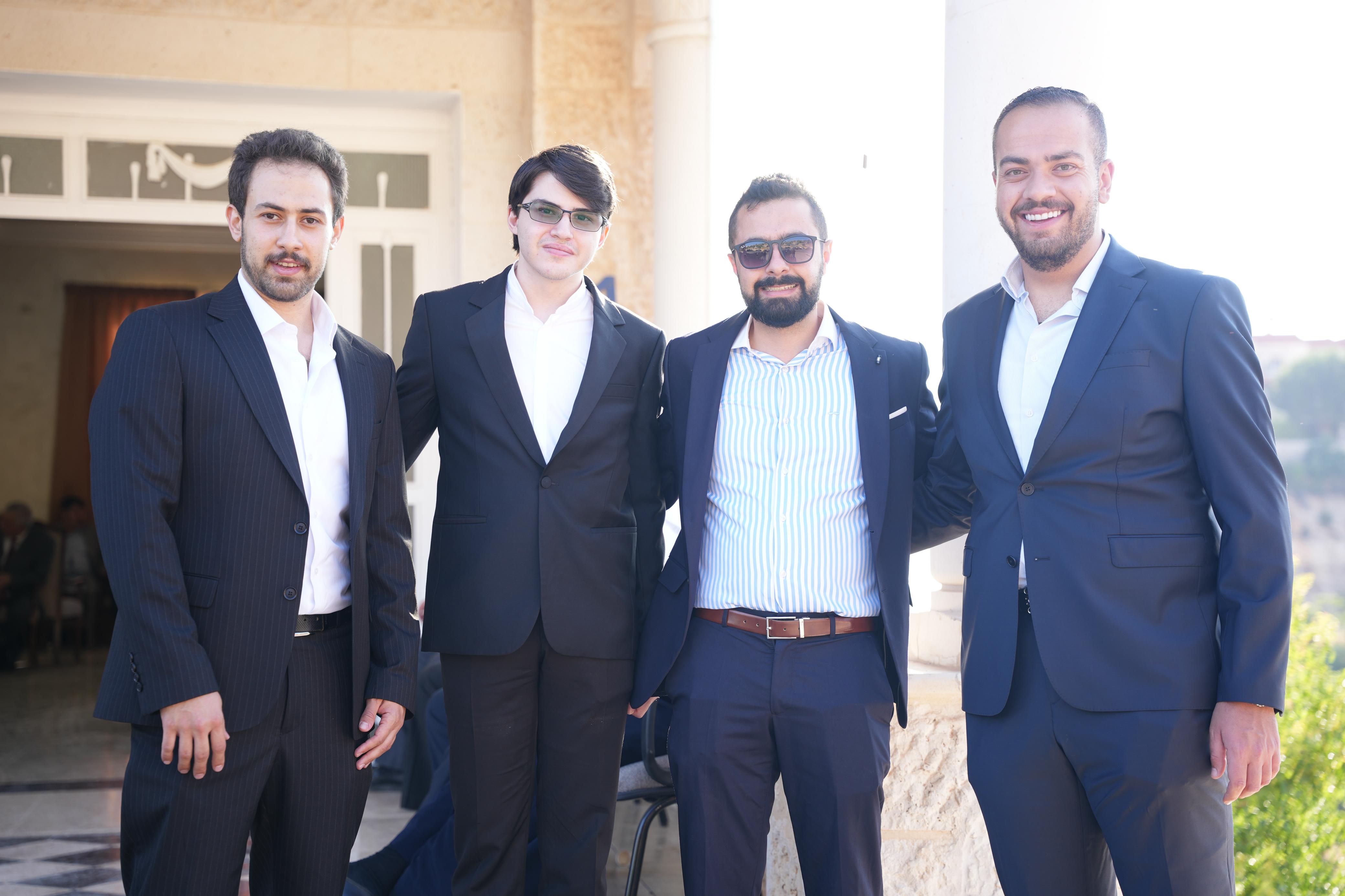 Madar Al-Saa Images 0.11555445264637465