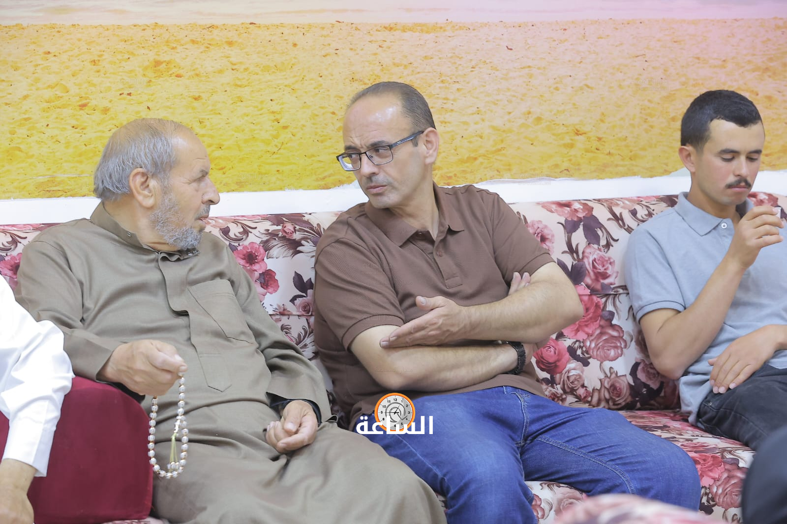 Madar Al-Saa Images 0.6701461376711261