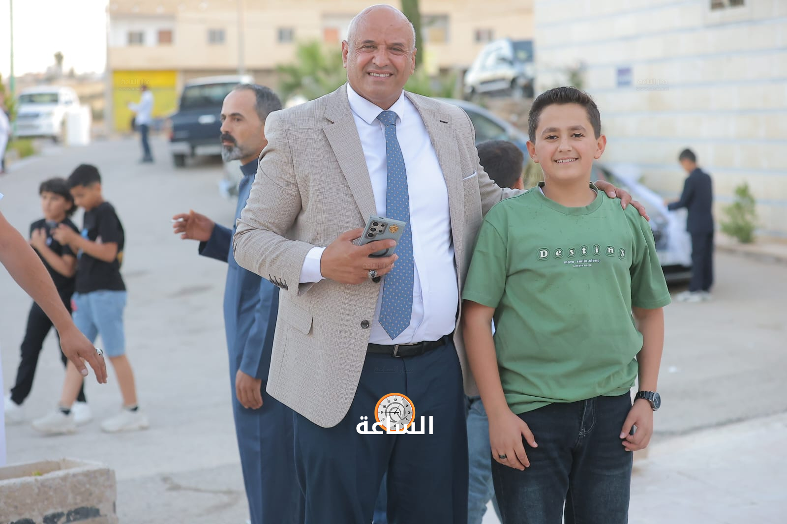 Madar Al-Saa Images 0.8192315335961089