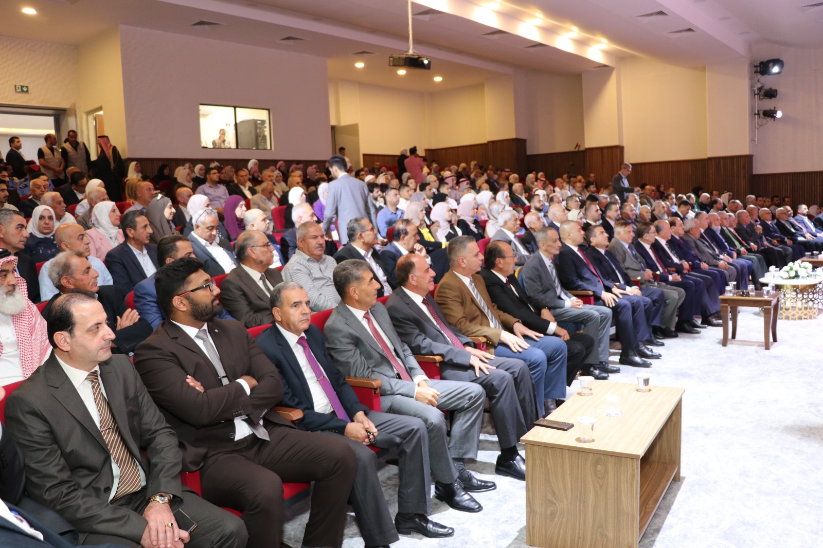 Madar Al-Saa Images 0.16671361085399017