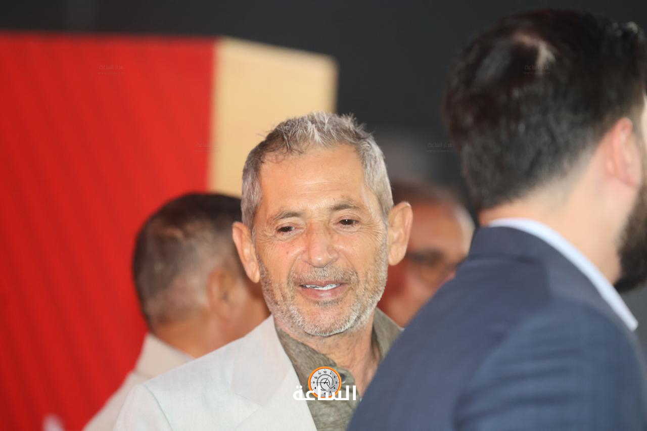 رجل الأعمال طارق الحسن