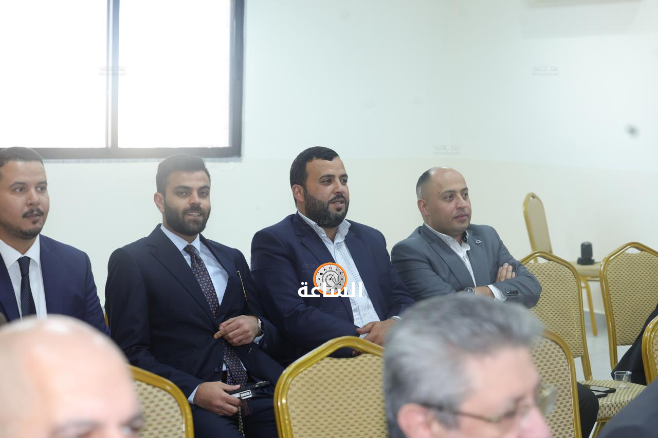 Madar Al-Saa Images 0.14907082615913758