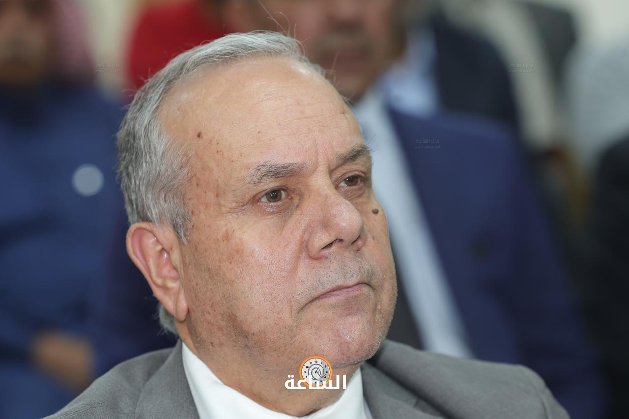Madar Al-Saa Images 0.00713926130151743