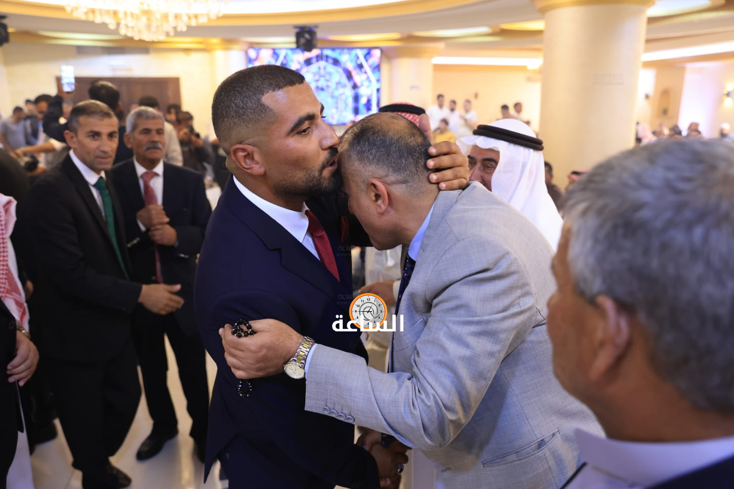 Madar Al-Saa Images 0.561100920580642