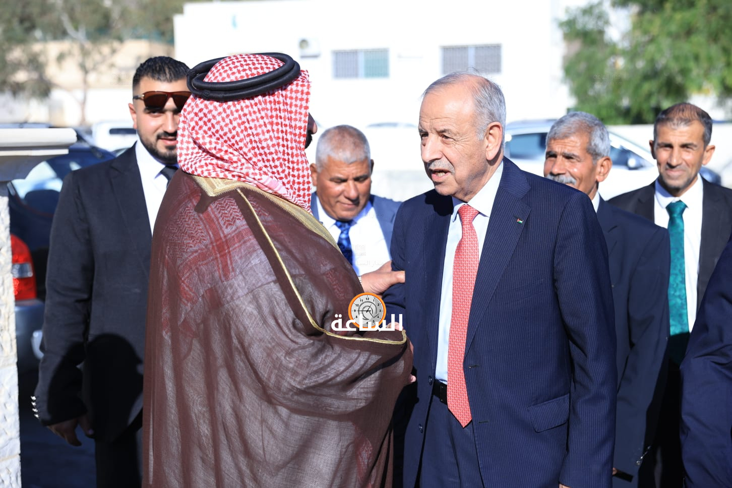 Madar Al-Saa Images 0.9538384596281759