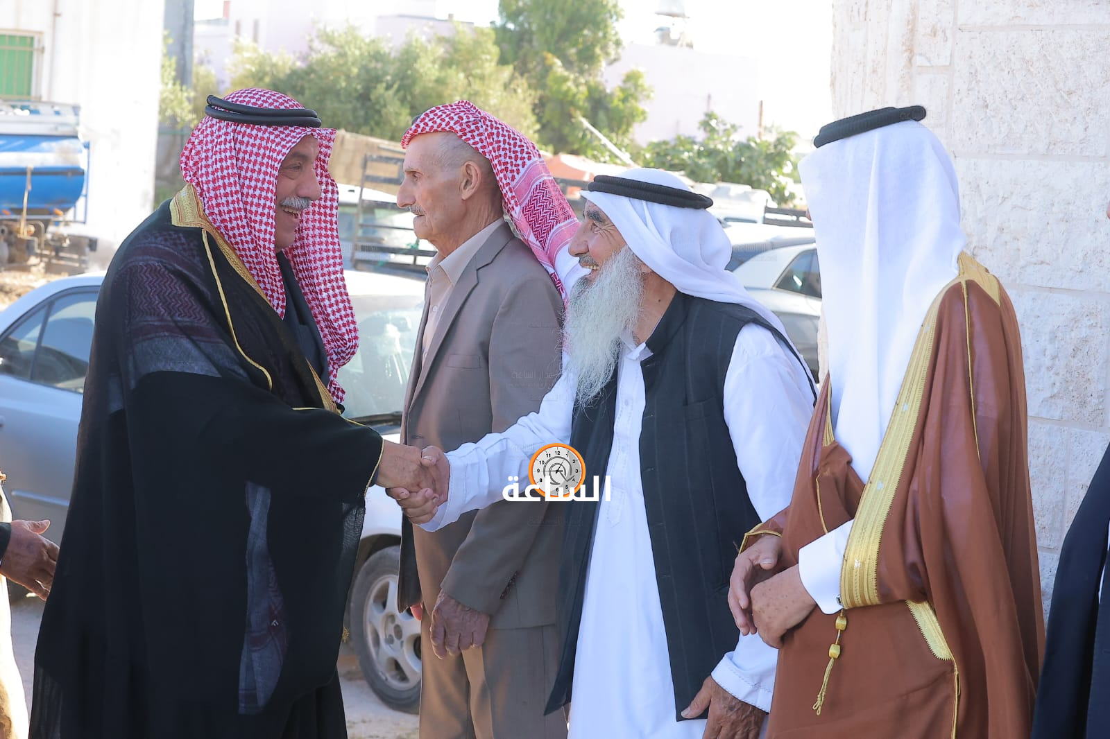 Madar Al-Saa Images 0.15004650010836784