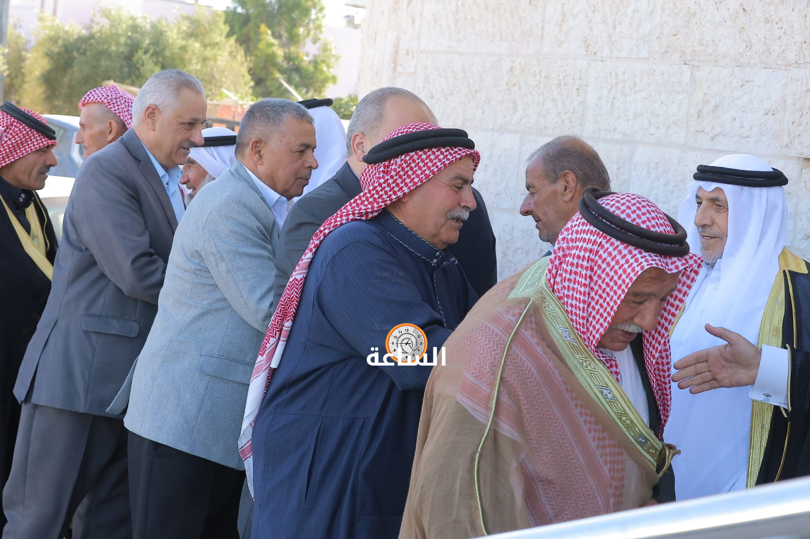 Madar Al-Saa Images 0.0056369114459410286