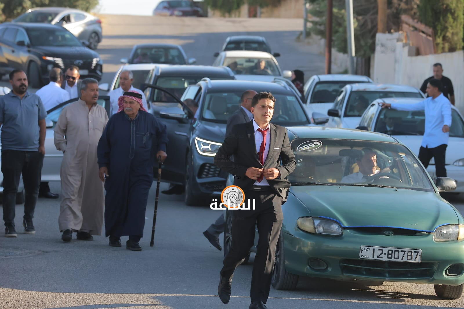 Madar Al-Saa Images 0.6159548100027173