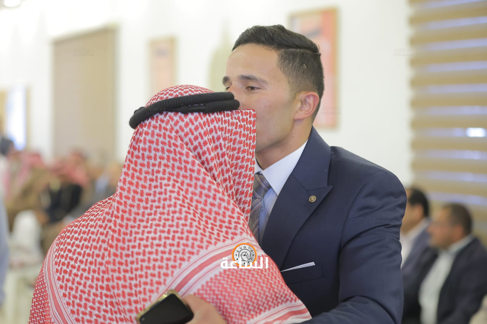 Madar Al-Saa Images 0.6098399234049134