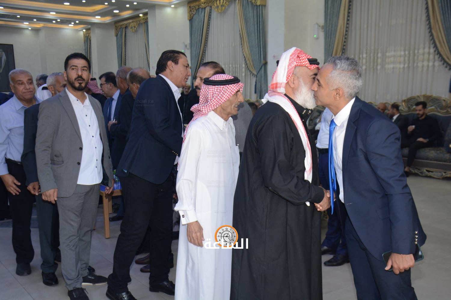 Madar Al-Saa Images 0.4403904649564572