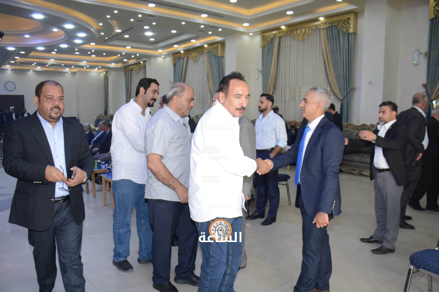 Madar Al-Saa Images 0.6681920476025941