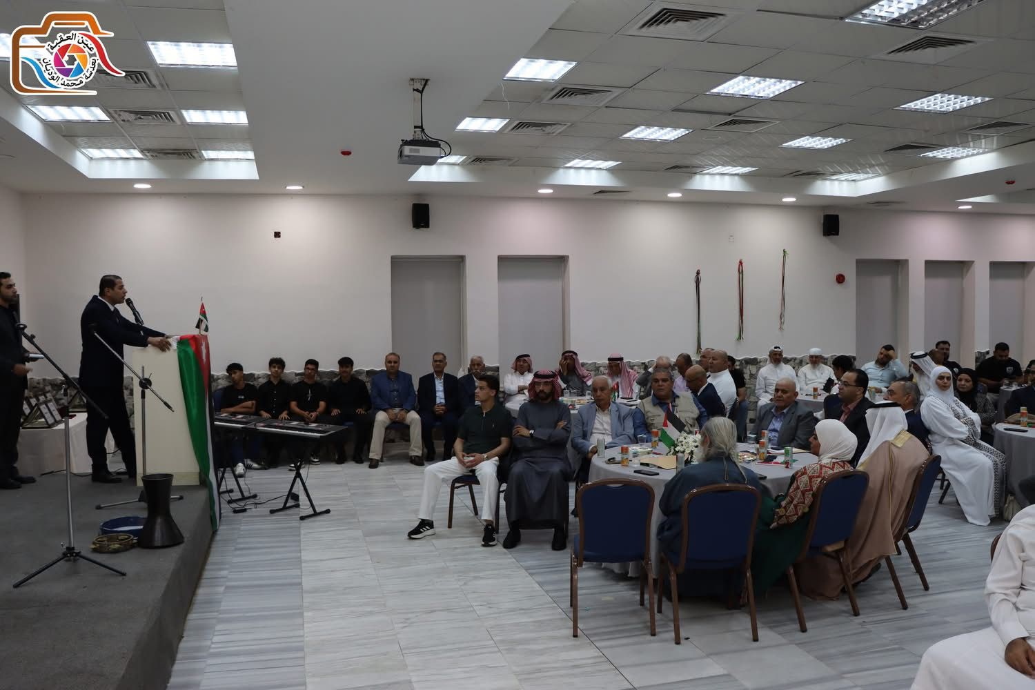 Madar Al-Saa Images 0.029658685726950185