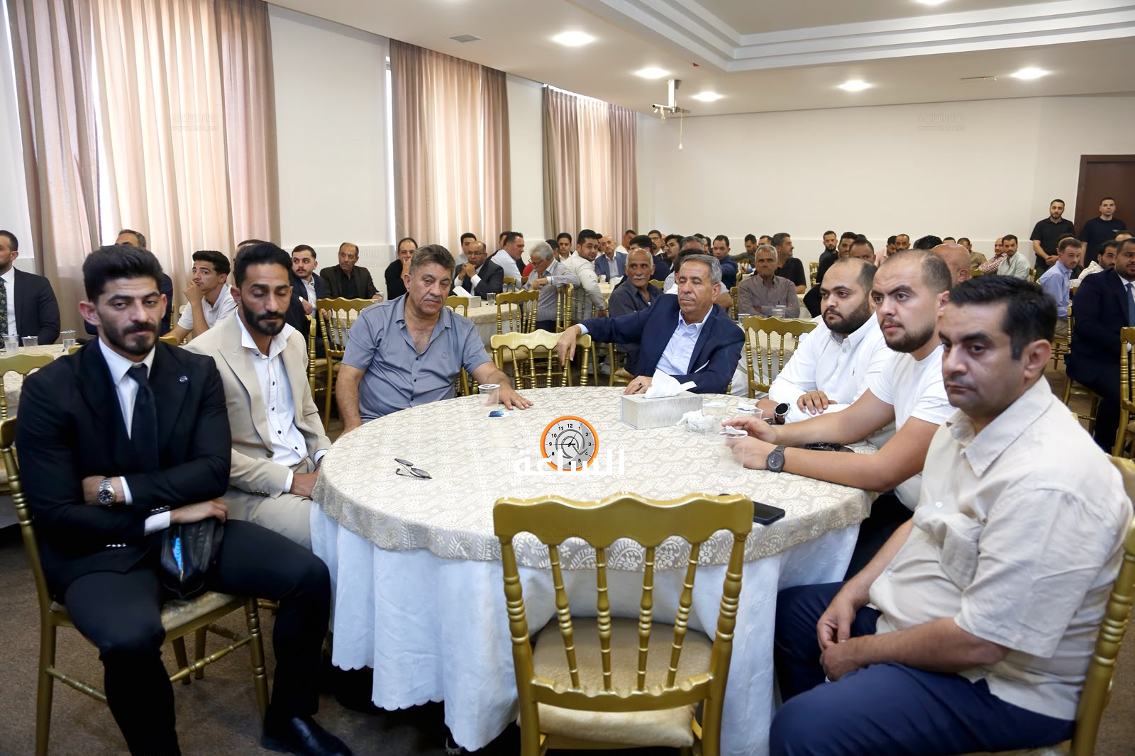 Madar Al-Saa Images 0.2345170363863054