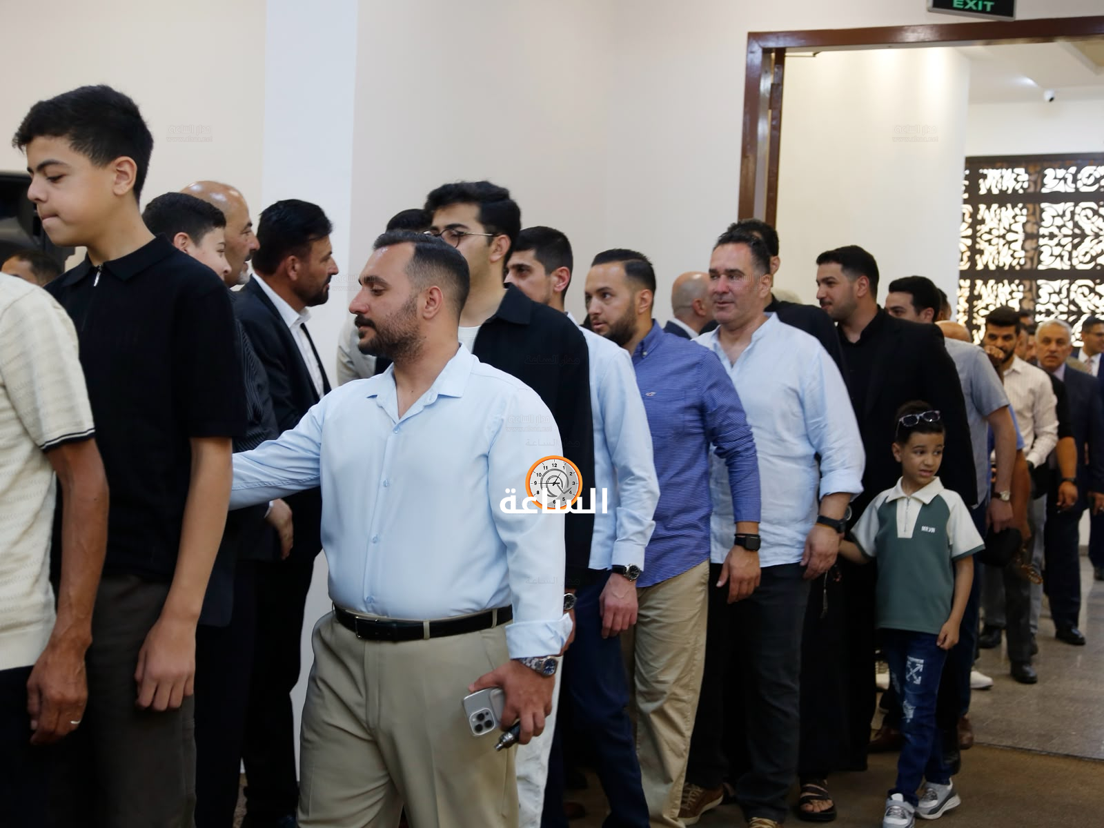 Madar Al-Saa Images 0.04440472571049037