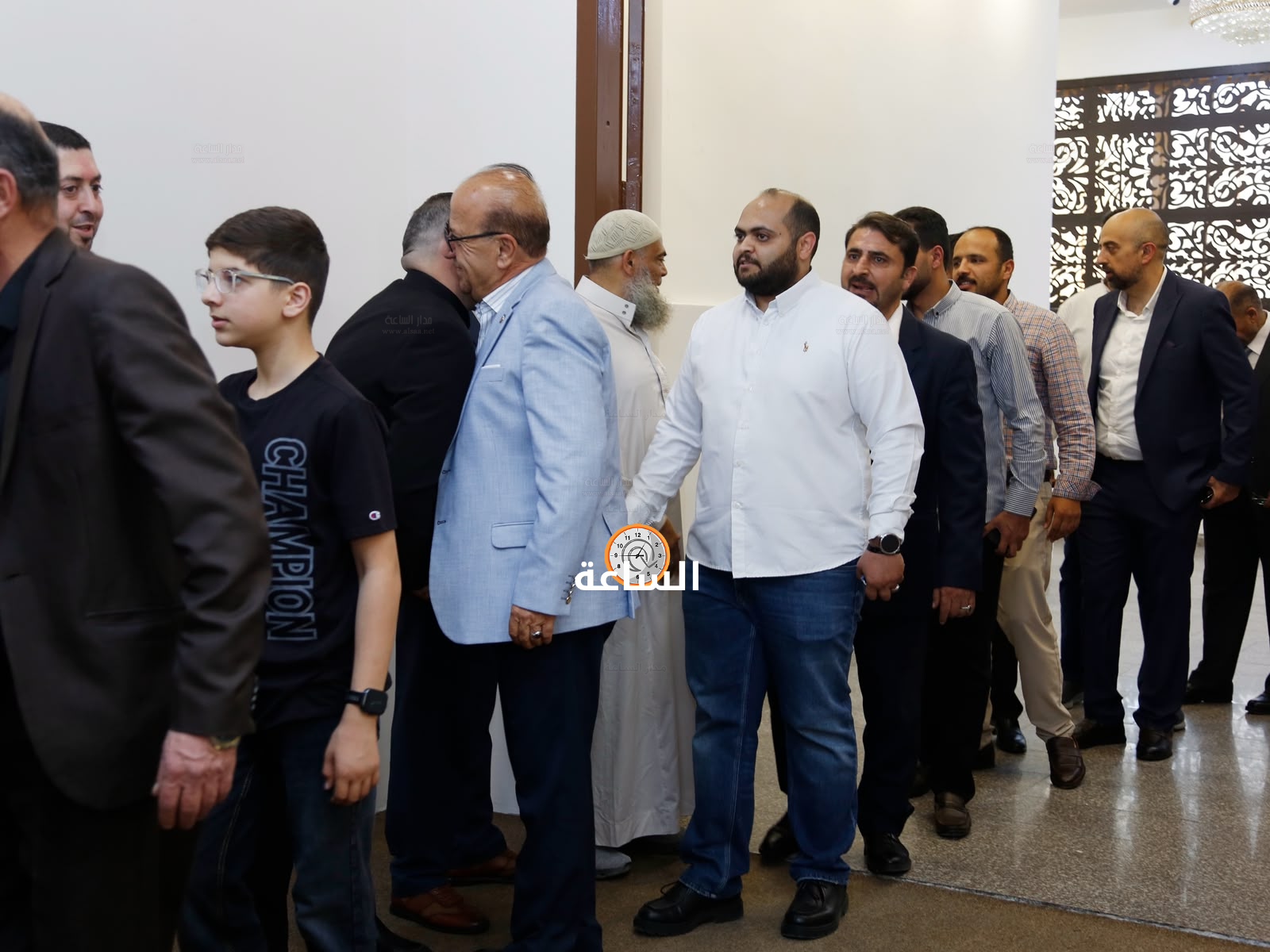 Madar Al-Saa Images 0.2080435987505148
