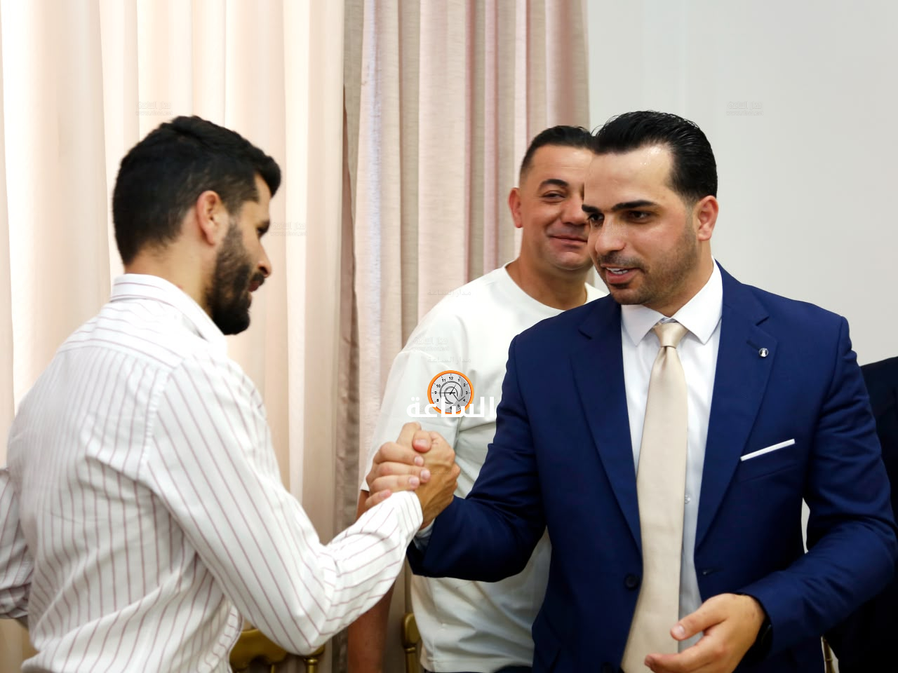Madar Al-Saa Images 0.6438426518274736