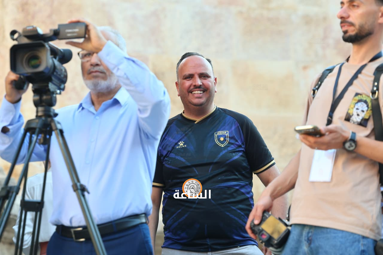 Madar Al-Saa Images 0.044423668533626226