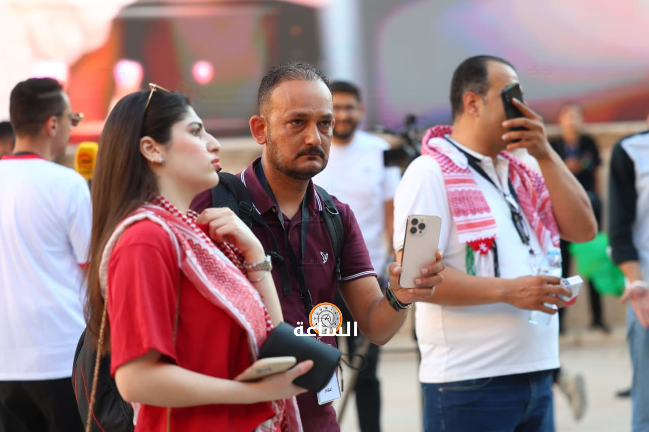 Madar Al-Saa Images 0.7383643157988572