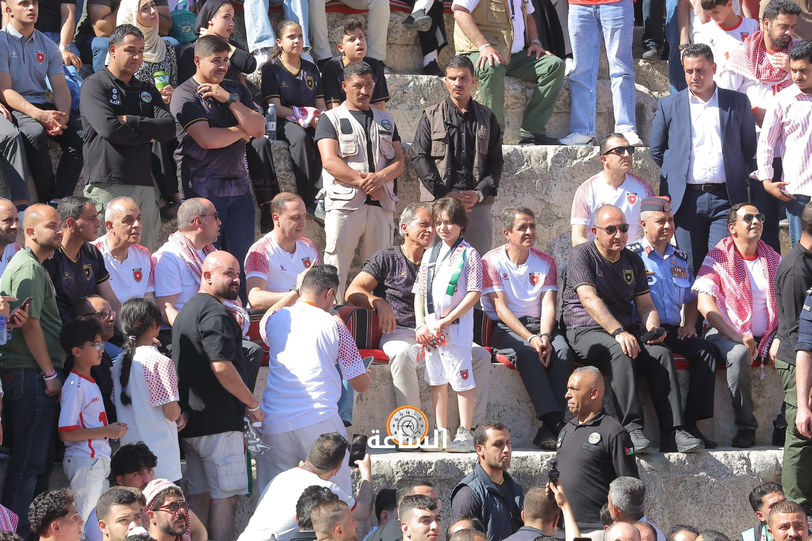 Madar Al-Saa Images 0.1114708793418333