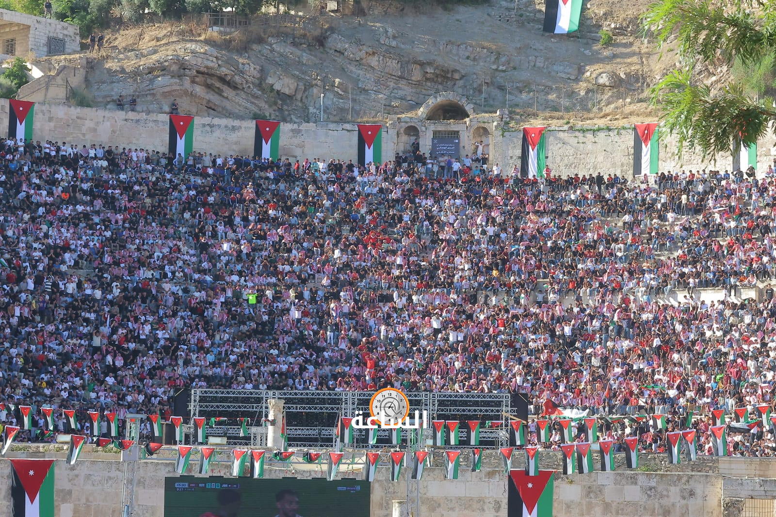 Madar Al-Saa Images 0.6840216155077893