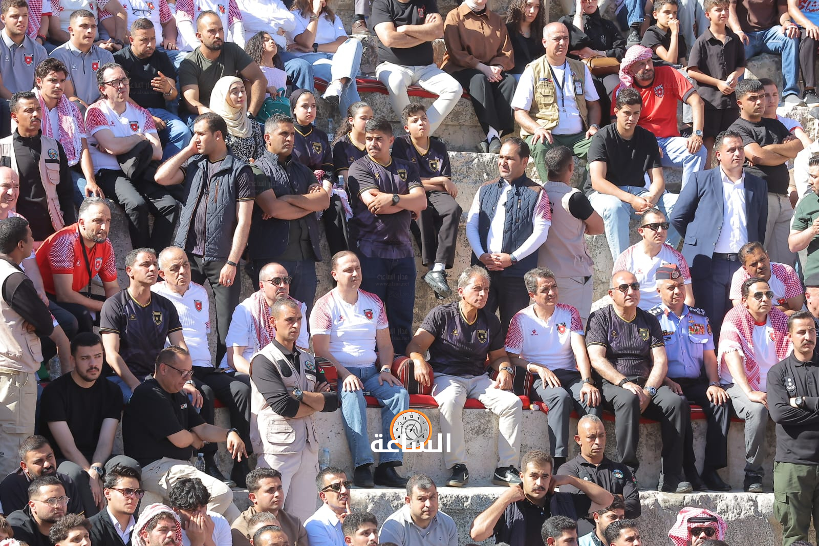 Madar Al-Saa Images 0.8239670309875896