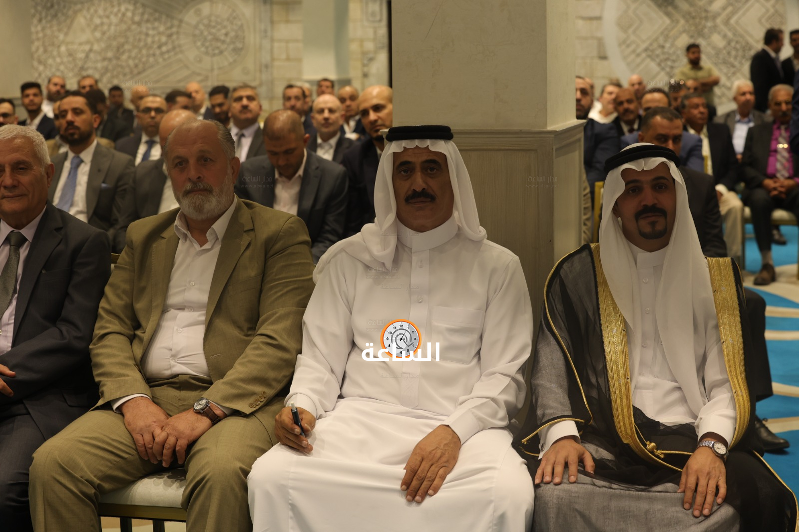 Madar Al-Saa Images 0.8759996376916257