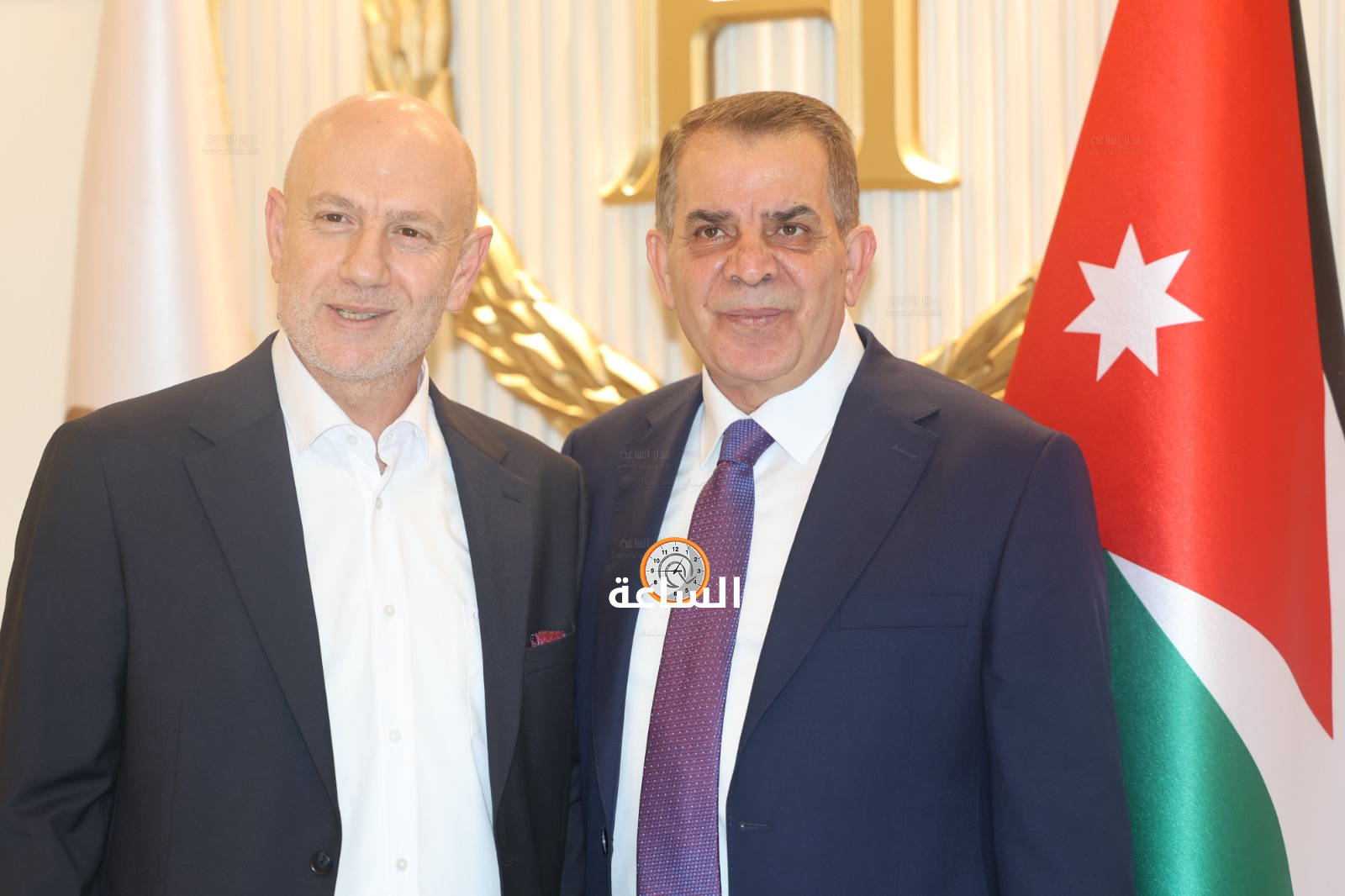 Madar Al-Saa Images 0.13124650208126787