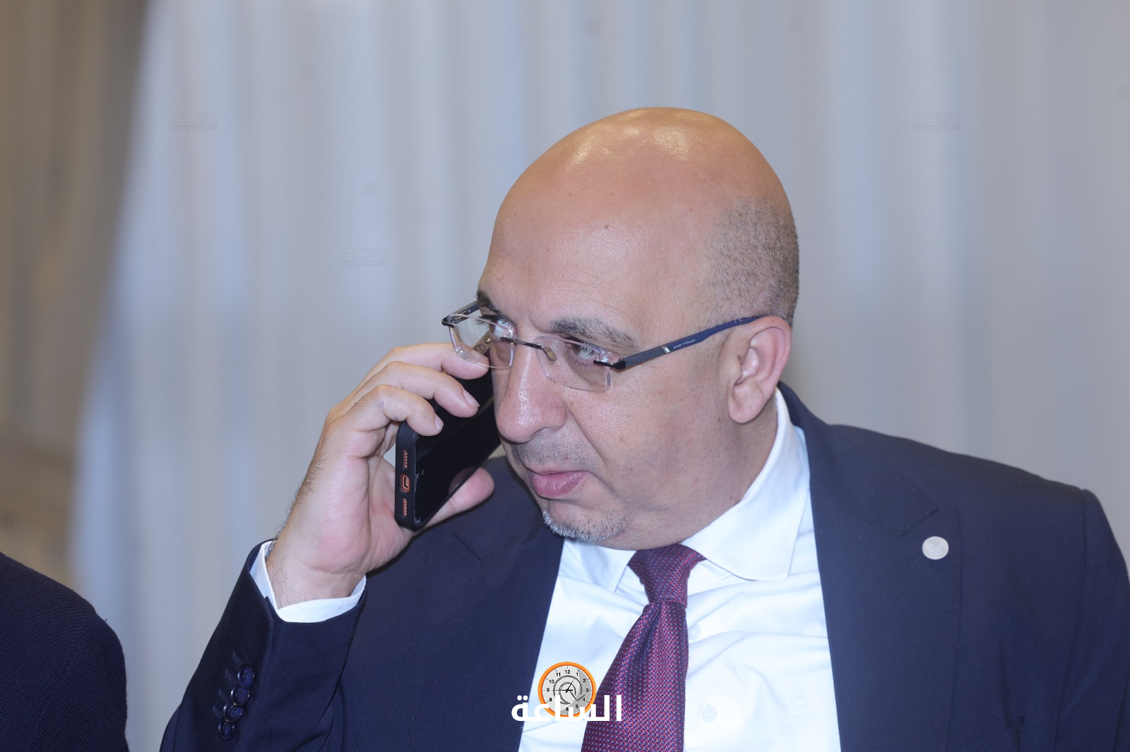 Madar Al-Saa Images 0.0336490340584632