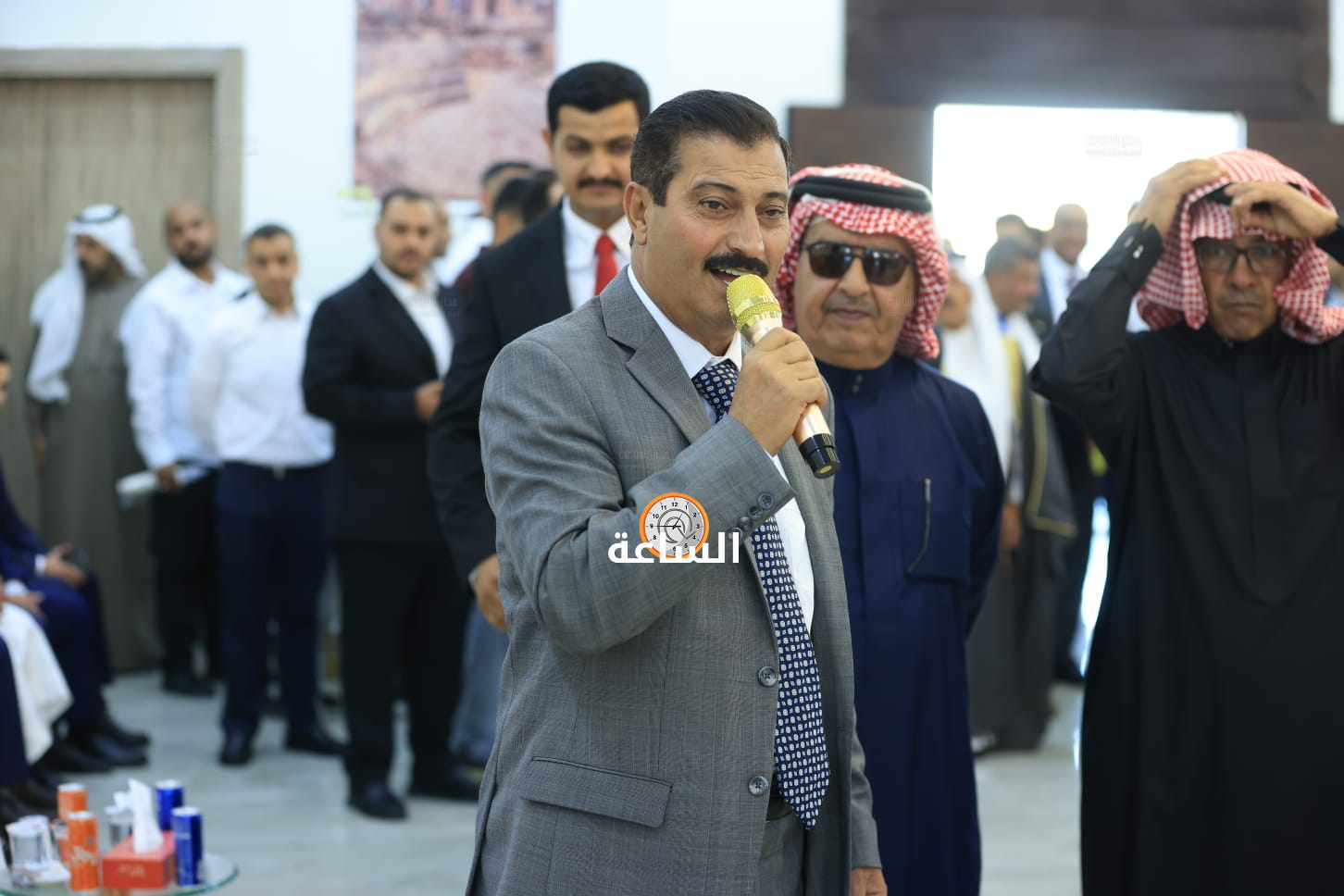 Madar Al-Saa Images 0.8701212411145858