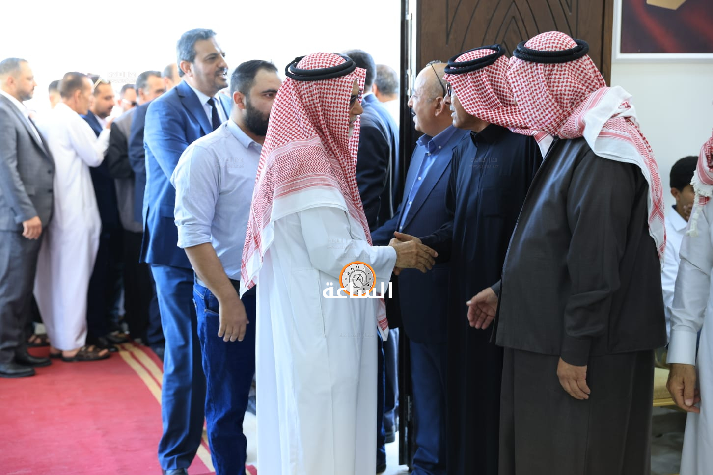Madar Al-Saa Images 0.7106510834888642