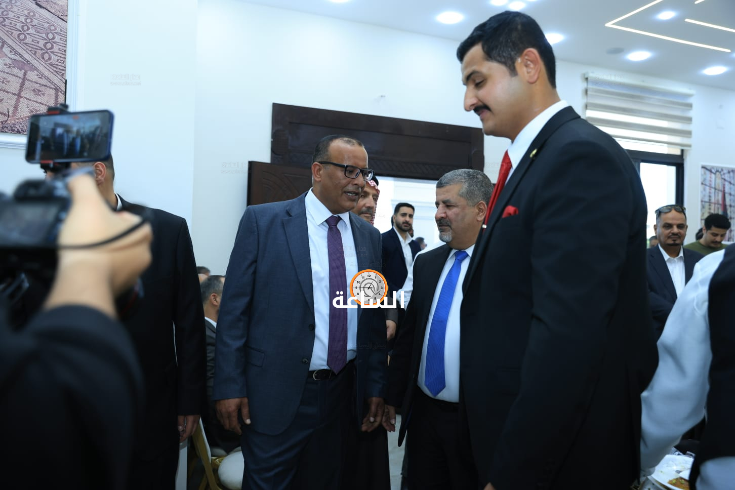 Madar Al-Saa Images 0.22381067707311608