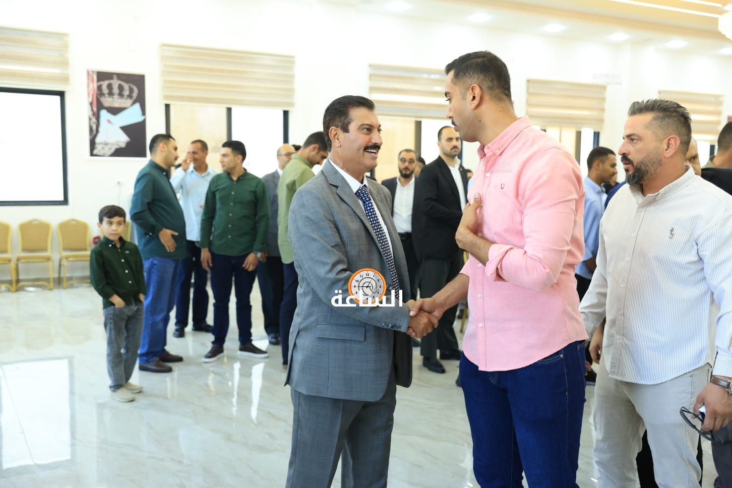Madar Al-Saa Images 0.0047528853991358755