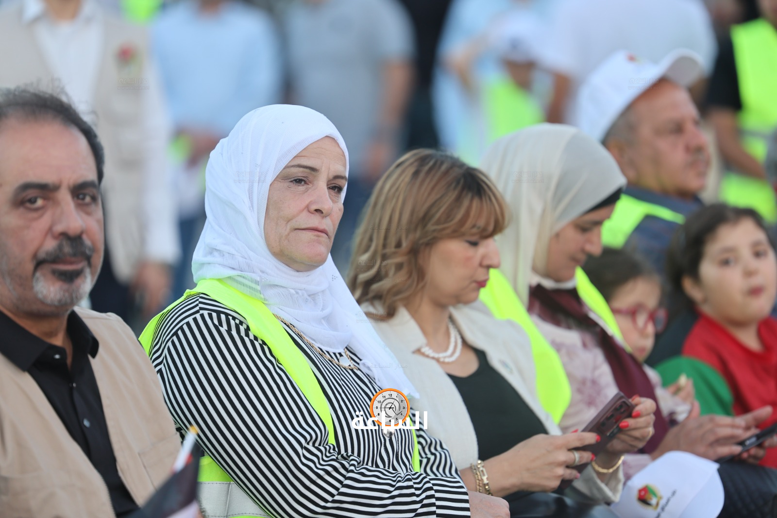 Madar Al-Saa Images 0.397749015206313