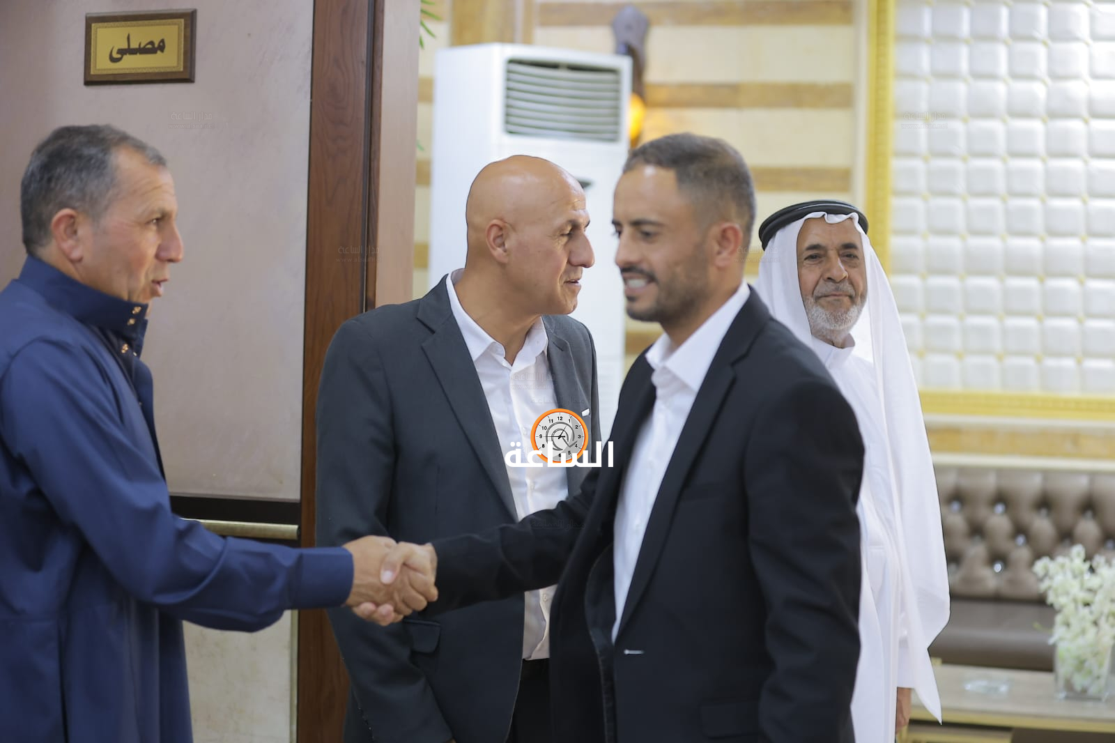 Madar Al-Saa Images 0.8470025874132788