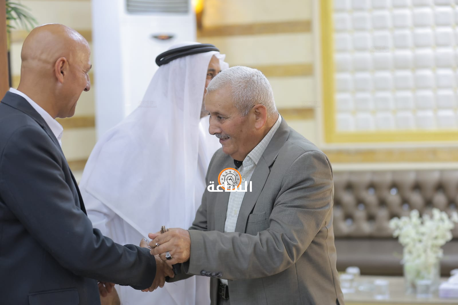 Madar Al-Saa Images 0.12927168583378856