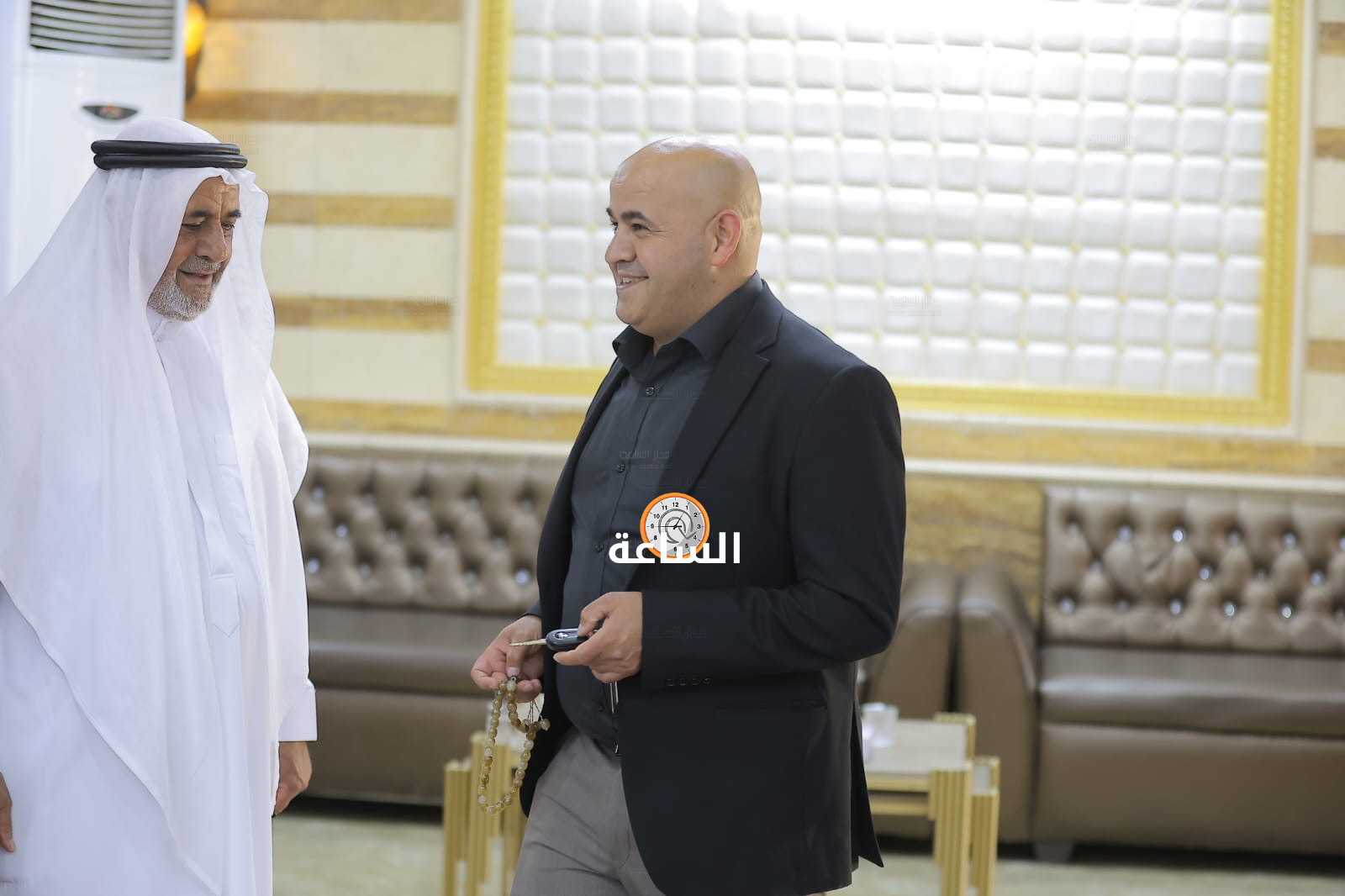 Madar Al-Saa Images 0.004466354346994161