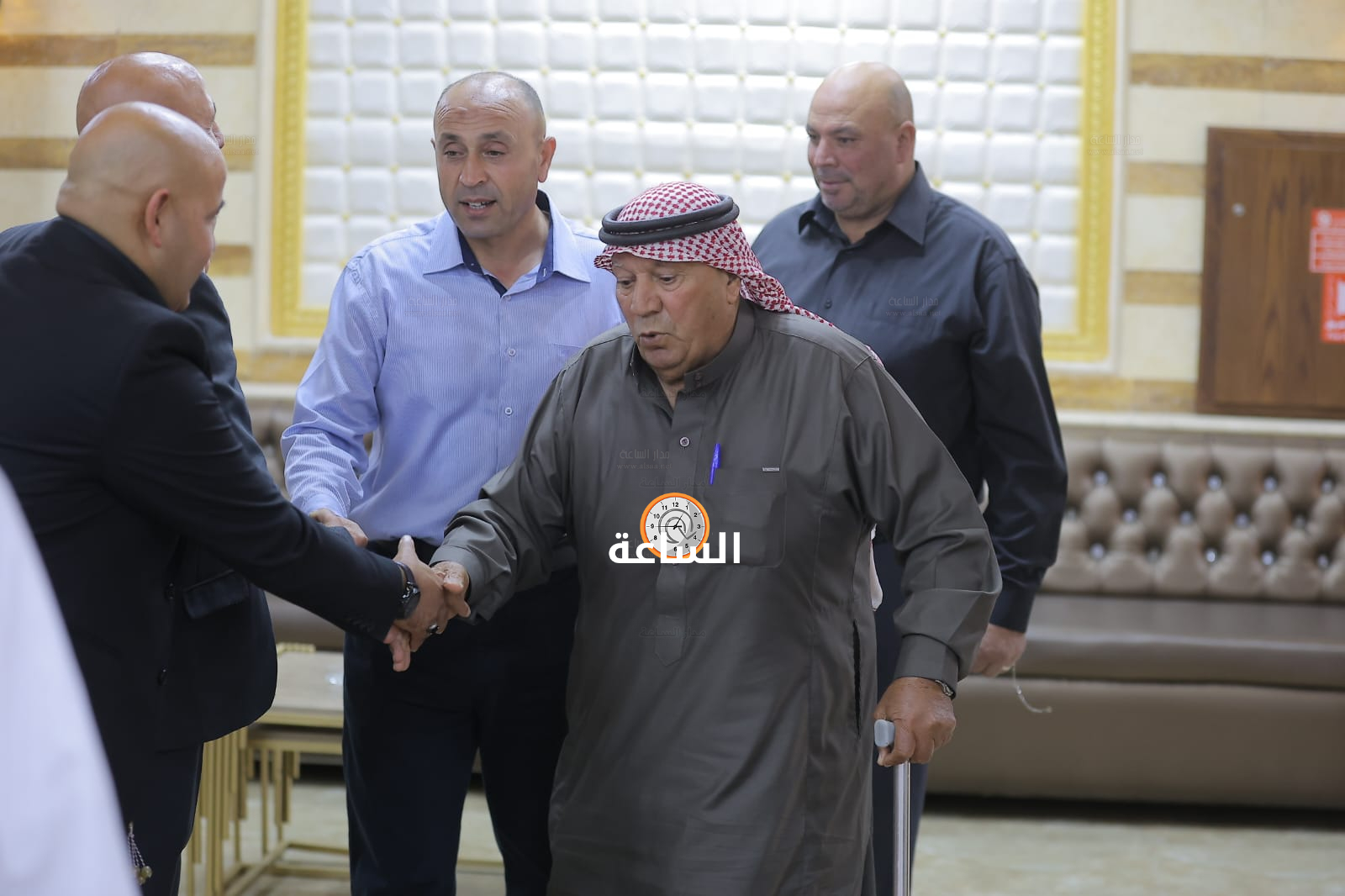 Madar Al-Saa Images 0.7917232458687712