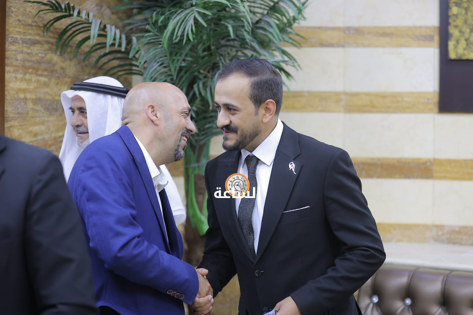 Madar Al-Saa Images 0.08905083468415298