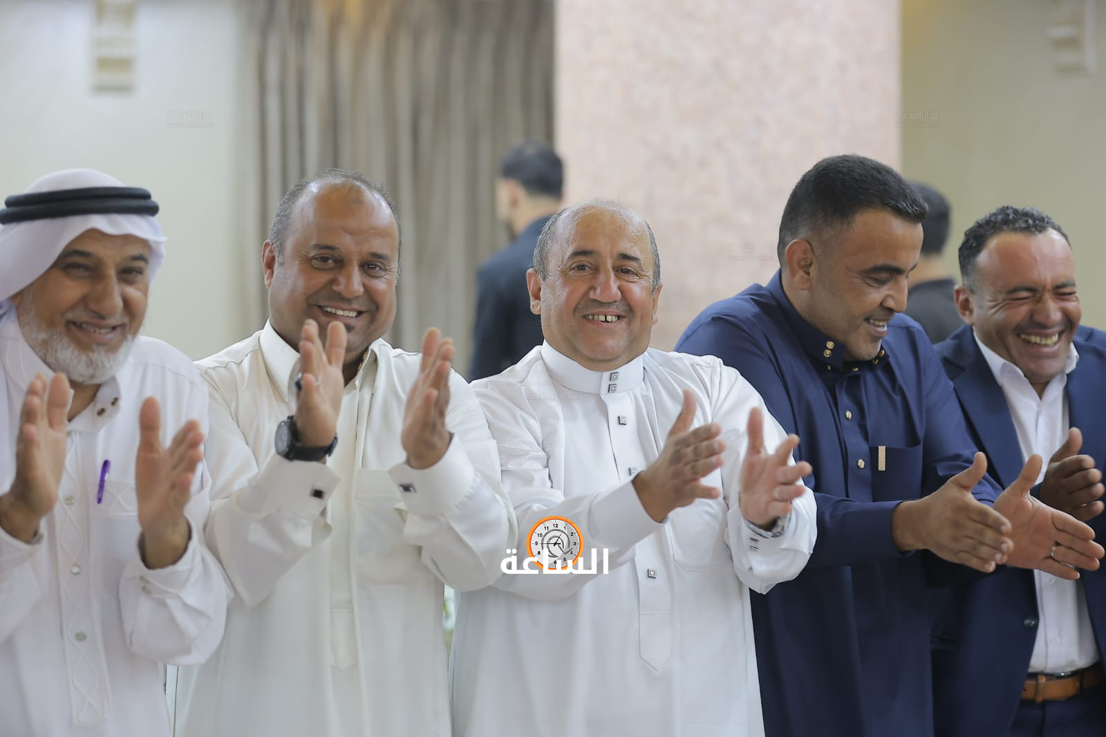 Madar Al-Saa Images 0.4482191265924095