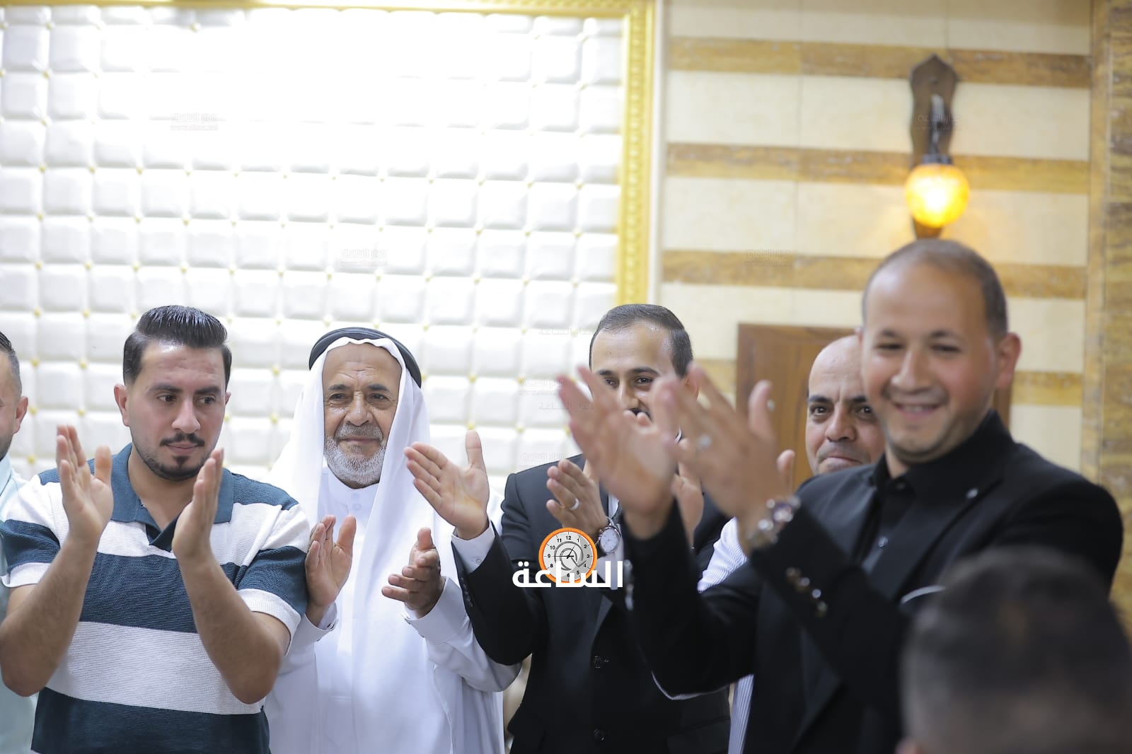 Madar Al-Saa Images 0.3854373952357375