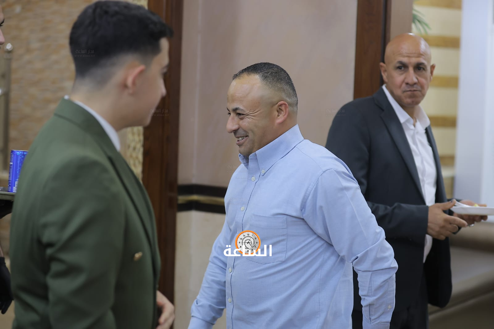 Madar Al-Saa Images 0.536558051607721