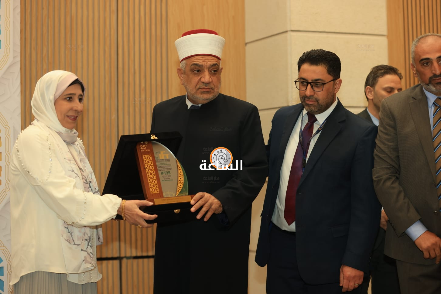 Madar Al-Saa Images 0.12049447861698193