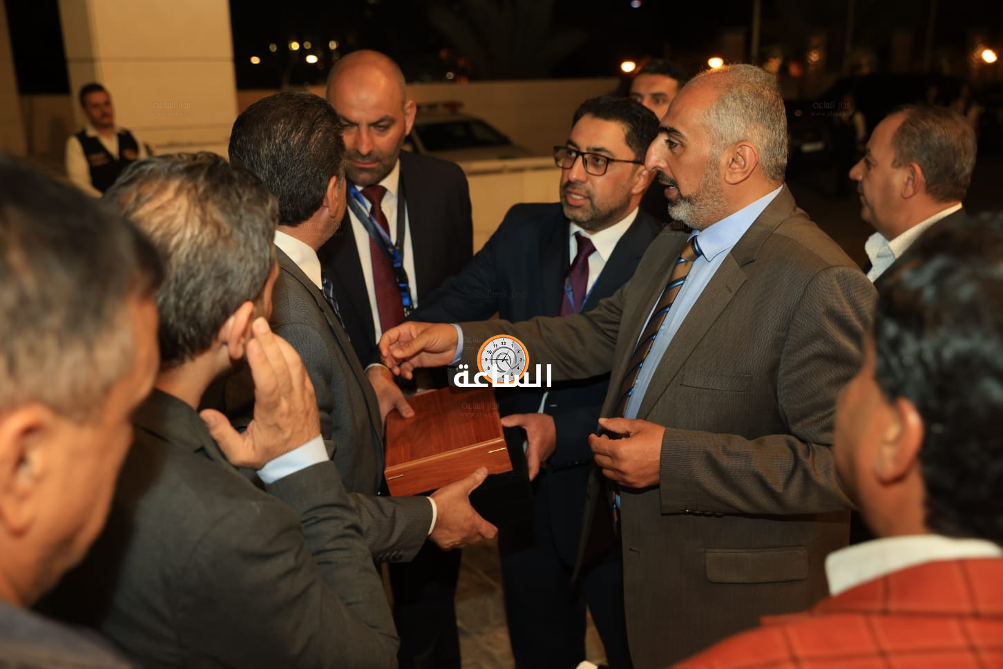 Madar Al-Saa Images 0.018267305294529468