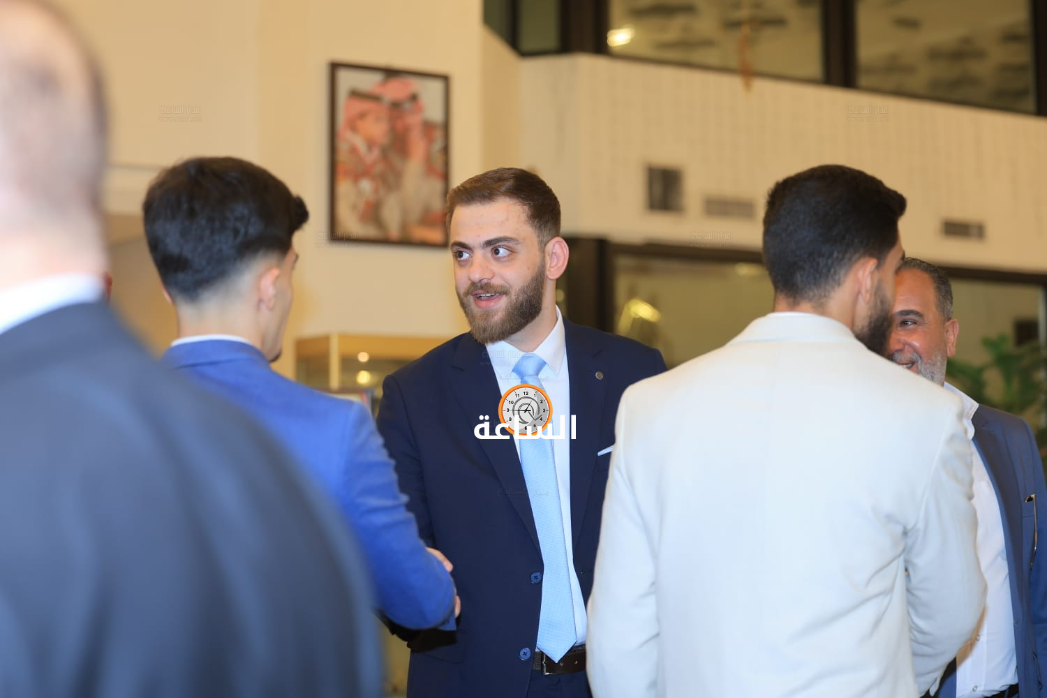 Madar Al-Saa Images 0.9293898714530109