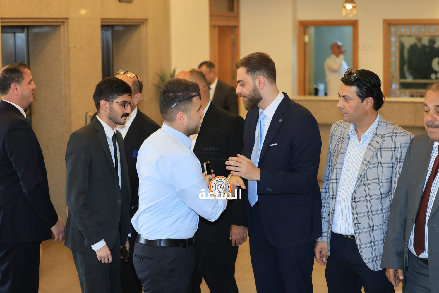 Madar Al-Saa Images 0.3595030354345925