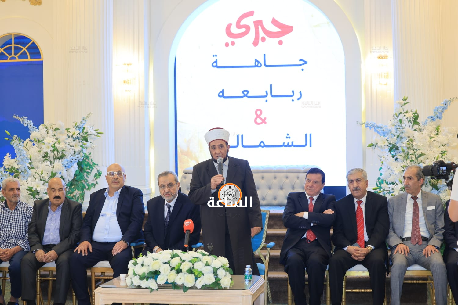 Madar Al-Saa Images 0.4151740618243229