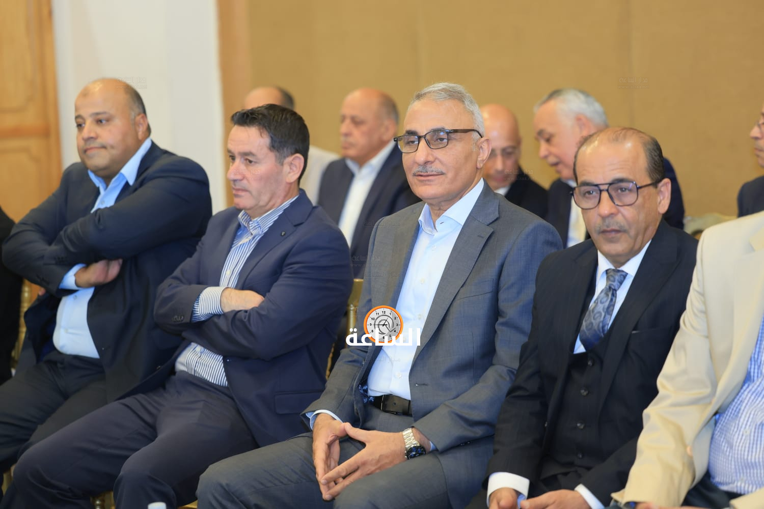 Madar Al-Saa Images 0.6427864972967815