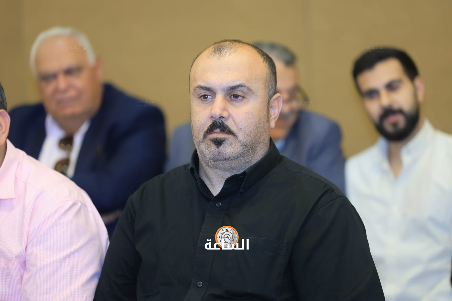 Madar Al-Saa Images 0.434260145344627