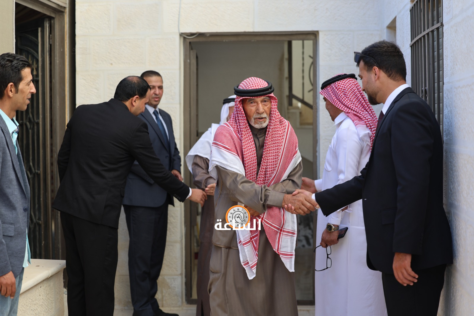 Madar Al-Saa Images 0.11182897297831473